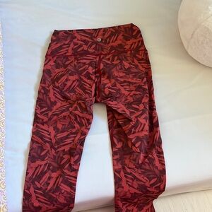 Lululemon leggings SIZE 6